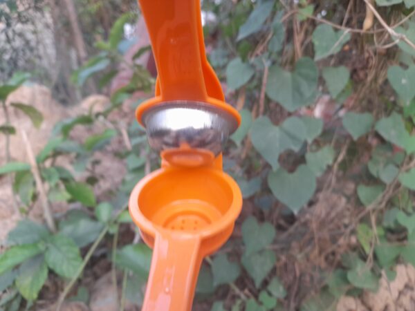 Plastic Lemon Squeezer Cum Opener 2 in 1 Lemon Squeezer - Image 3