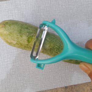 Vegetable and Fruit Peeler with Wooden Handle (1 Pc)