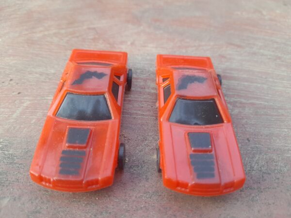 Twin Racer Mini Cars – Red Edition