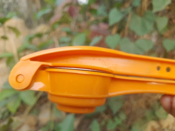 Plastic Lemon Squeezer Cum Opener 2 in 1 Lemon Squeezer - Image 4