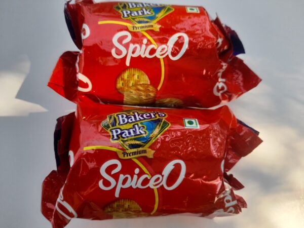 Spice Tasty & Crunchy Cracker Biscuits