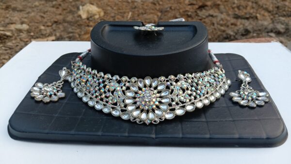 Royal Crystal Bloom Choker Set