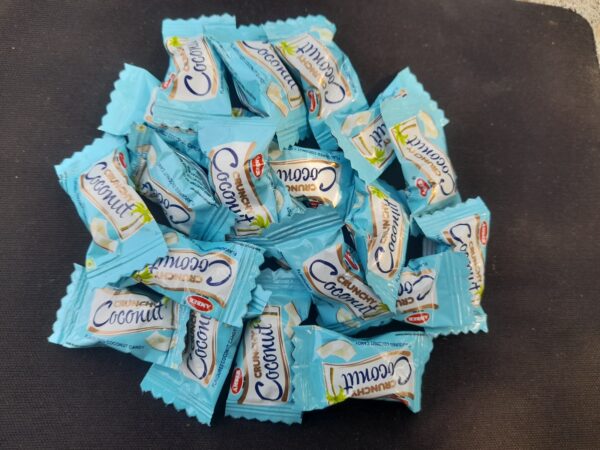 Round Amber Crunchy Coconut Flavoured Candy
