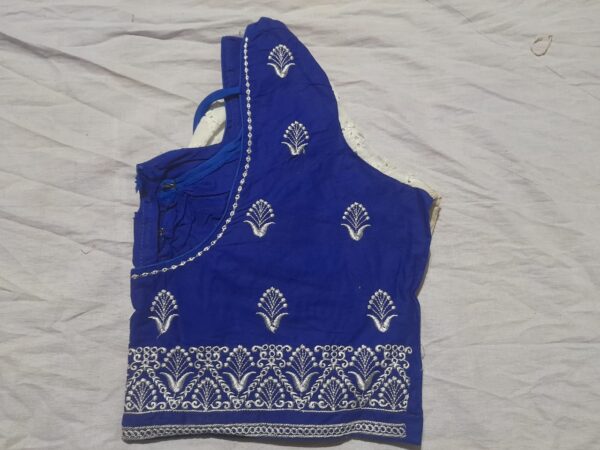 Elegant Blue-White Embroidered Designer Blouse - Image 3
