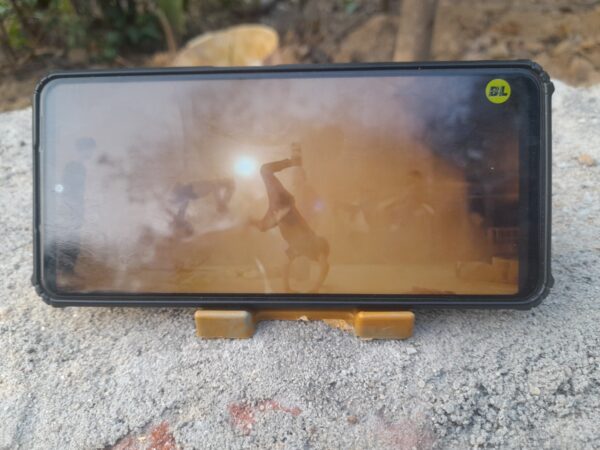 Durable Plastic Phone Stand - Image 3