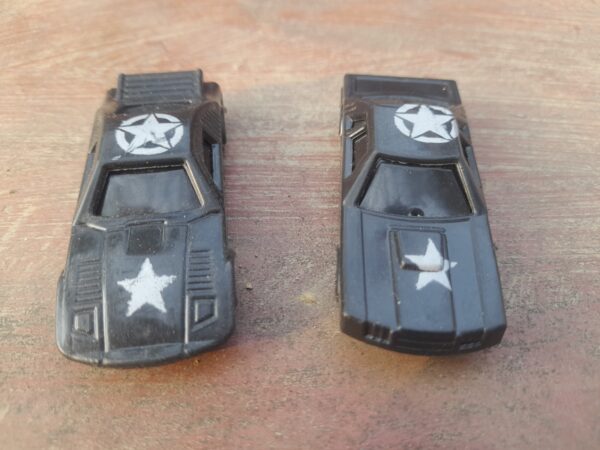 Twin Racer Mini Cars – Black Edition