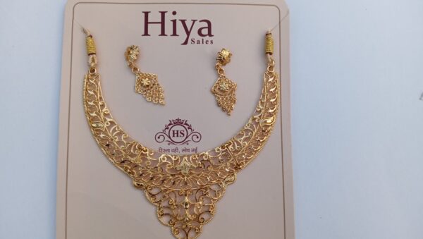Hiya Exclusive Necklace kit